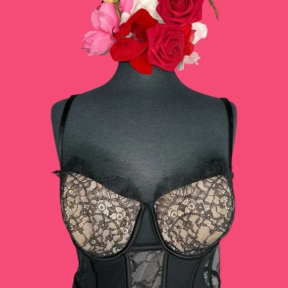 Victoria's Secret Lined Mesh CorsetTop 38D Black Cream Women